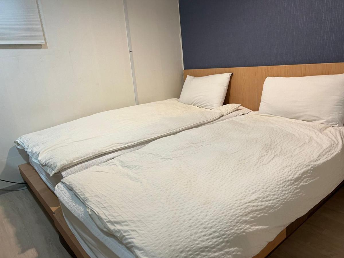 Chris Hostel Seoul Eksteriør billede