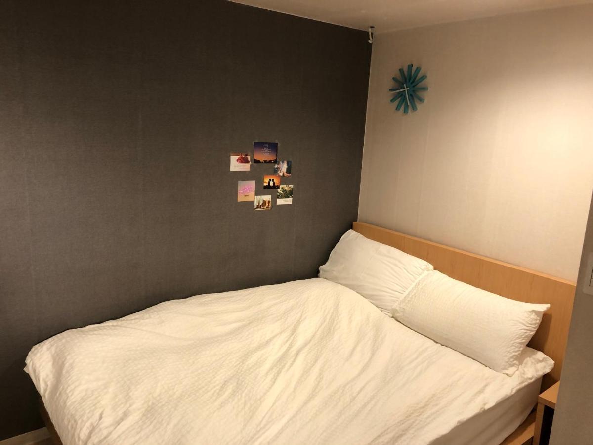 Chris Hostel Seoul Eksteriør billede