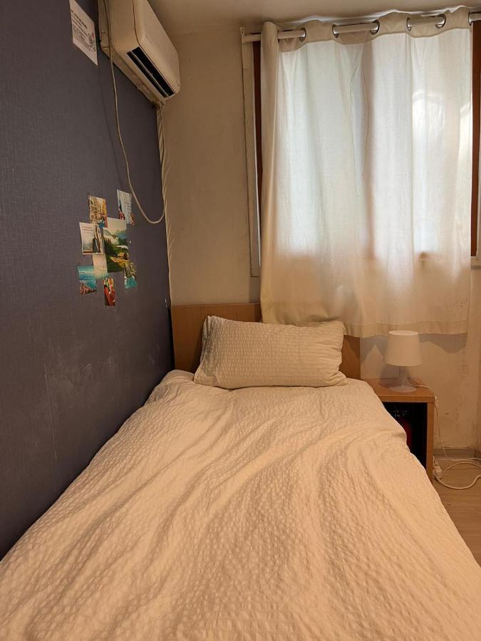 Chris Hostel Seoul Eksteriør billede